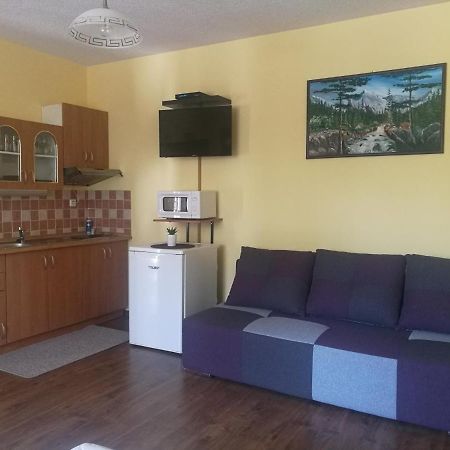 Apartman 66 V Tichej Lokalite Liptovský Mikuláš Eksteriør billede